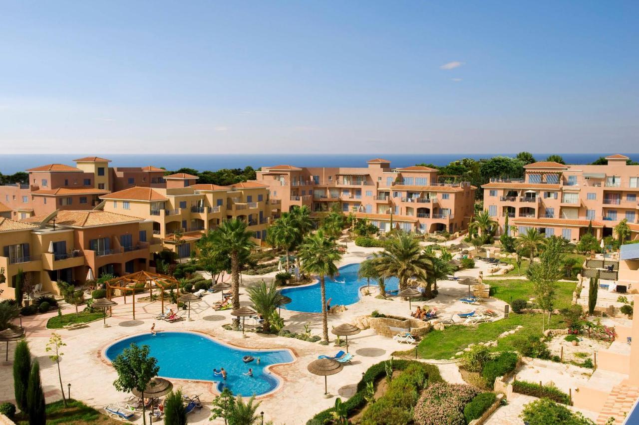 Comfortable 2 Bedroom Apartment In Popular Limnaria Gardens Paphos Ngoại thất bức ảnh