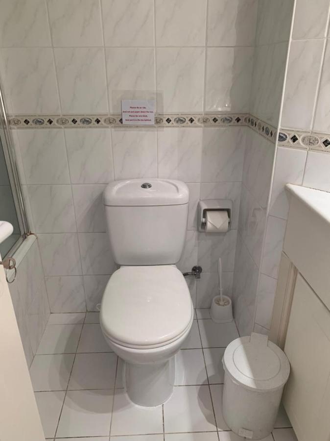 Comfortable 2 Bedroom Apartment In Popular Limnaria Gardens Paphos Ngoại thất bức ảnh